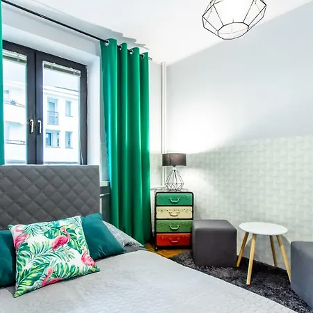 Clicktheflat Wilcza Street